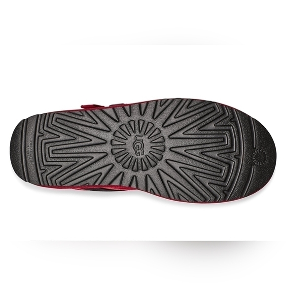 UGG boots with buckle - Picture 5 of 6